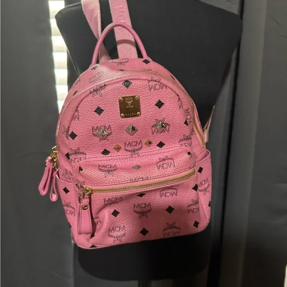 Pink Mcm Backpack Visetos studs backpack authentic - Picture 2 of 14